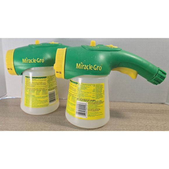 Miracle Gro Garden Feeder With Shower Trigger Nozzle Attachment Lot Of 2 - Picture 2 of 4